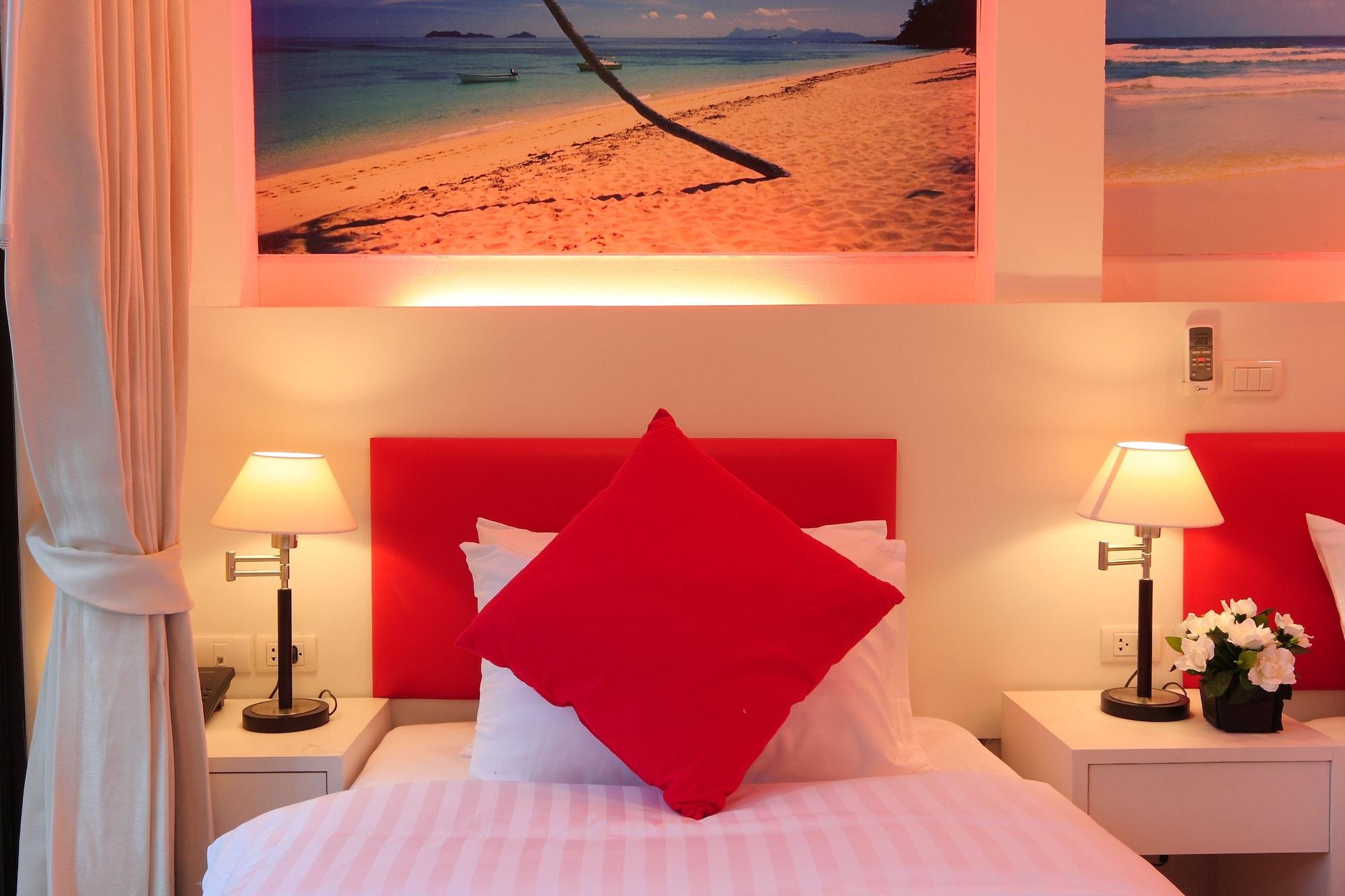 Armoni Patong Beach Hotel Dış mekan fotoğraf