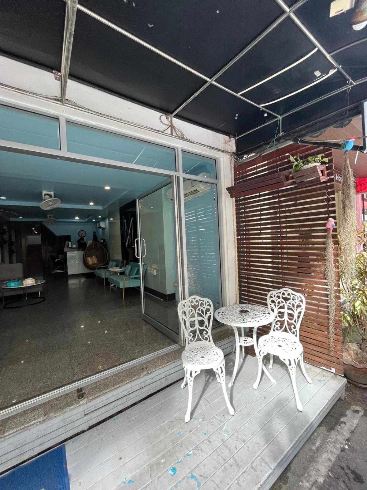 Armoni Patong Beach Hotel Dış mekan fotoğraf