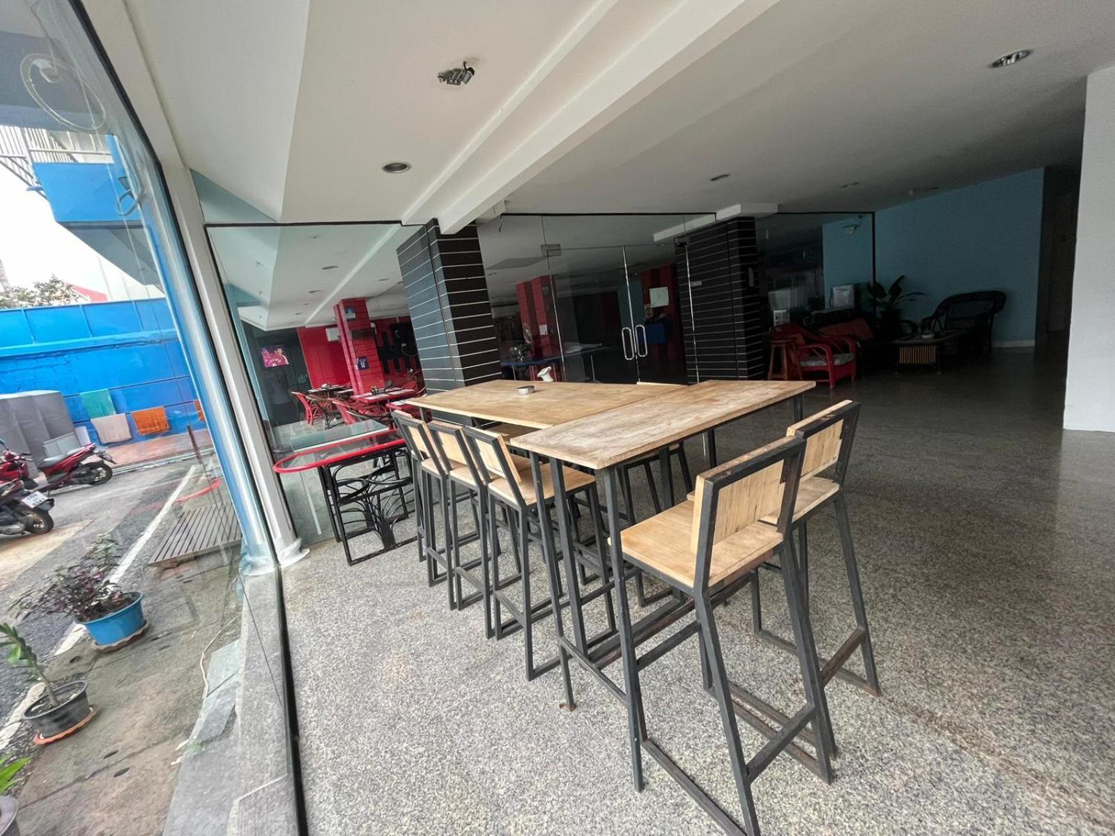 Armoni Patong Beach Hotel Dış mekan fotoğraf