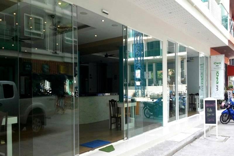 Armoni Patong Beach Hotel Dış mekan fotoğraf
